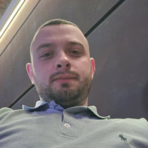 Profile picture of Adrian