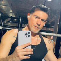 Profile picture of James