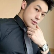 Profile picture of Ren Junjun